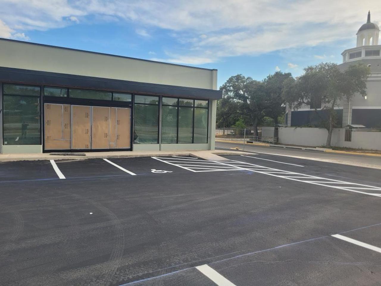 Looking for quick emergency asphalt repair in Austin?