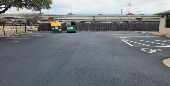 When Is The Best Time For Sealcoating in Austin, Tx?