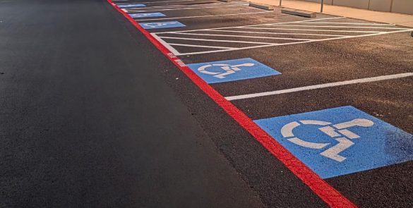 How Heat Affects Sealcoating Results in Austin, Texas